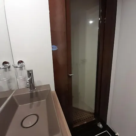 Luxury Yacht Portosole * Σαν Ρέμο
